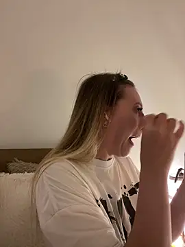 Eva Ryen online show from 11.14.25