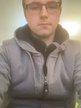 Maxmusterman20023 online show from 02.19.25