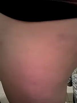 VIC22SECRET online show from 11.28.25