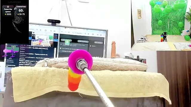 Paulina Davis  online show from 03.22.26