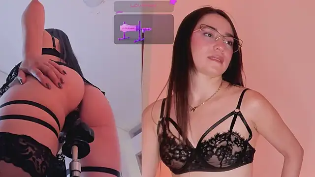 Snapshot of levana1 chatting on 11.19.25 levana1 online show from 11.19.25