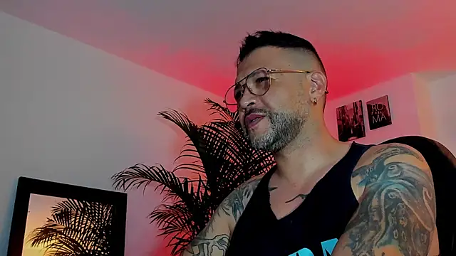 MrFrank tattoo online show from 12.17.24