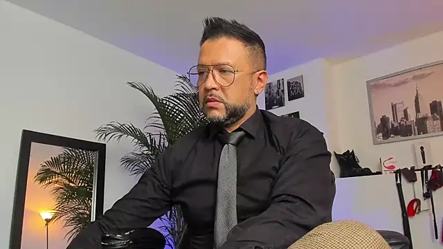 MrFrank tattoo online show from 01.27.25