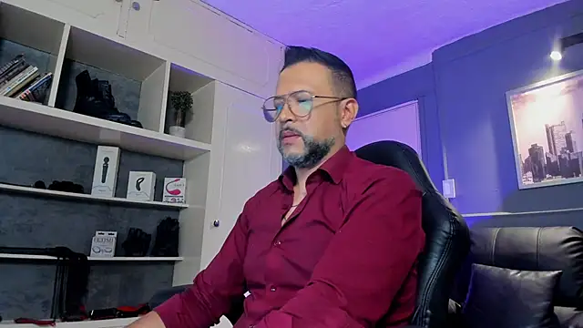 MrFrank tattoo online show from 09.18.25