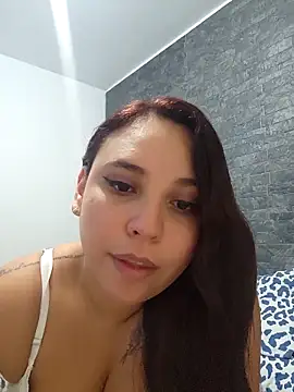 LizzRouse online show from 11.30.25