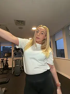 Strongqueen online show from 03.22.26