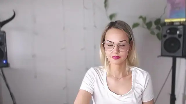 LexiexPlay online show from 01.07.25