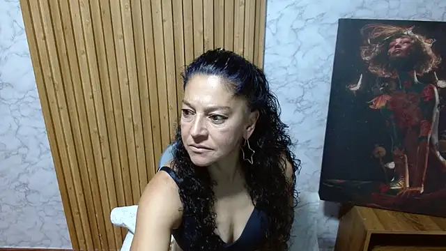 Anitta muscle online show from 07.11.26