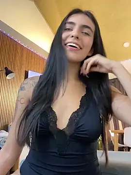 DaphneUwu online show from 02.08.26