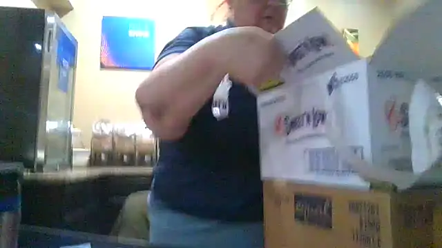 Hornybbw1978 online show from 12.25.24