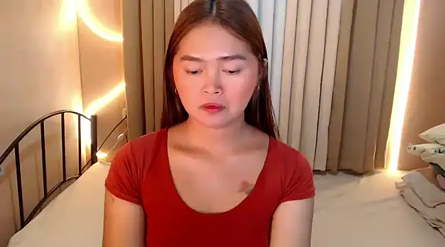 Itsme claire online show from 12.21.24