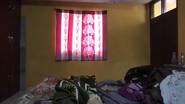 Snapshot of Riyasingh9 chatting on 10.11.25 Riyasingh9 online show from 10.11.25