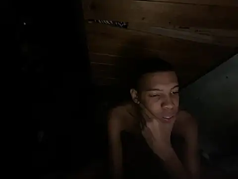 Snapshot of tonny_sexxxx chatting on 01.24.25 tonny sexxxx online show from 01.24.25