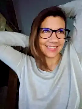 Lina lou4 online show from 12.13.24