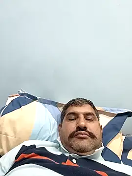 Amandev7 online show from 10.19.25