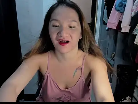 Snapshot of soooooANGEL chatting on 11.20.25 soooooANGEL online show from 11.20.25