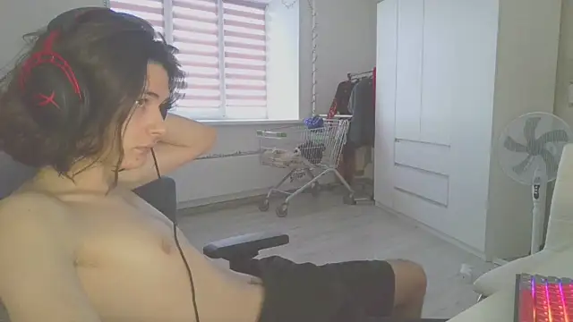 CandyChell online show from 12.02.24