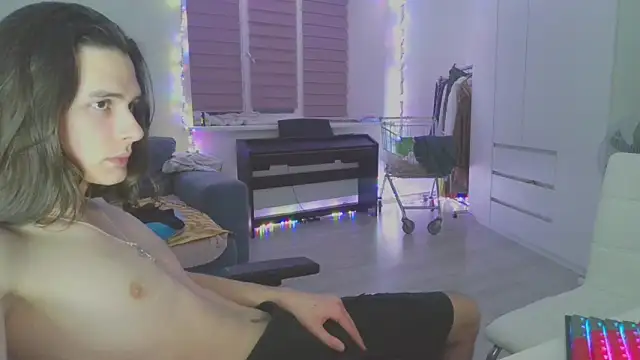 CandyChell online show from 02.06.25