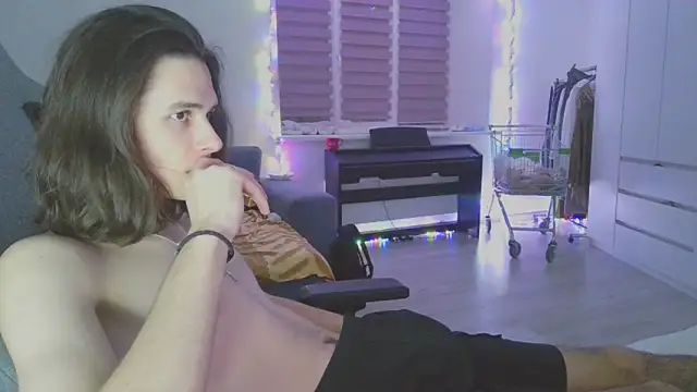 CandyChell online show from 02.07.25