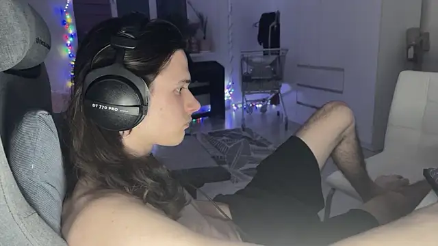 CandyChell online show from 02.21.26