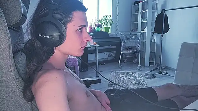 CandyChell online show from 04.21.26