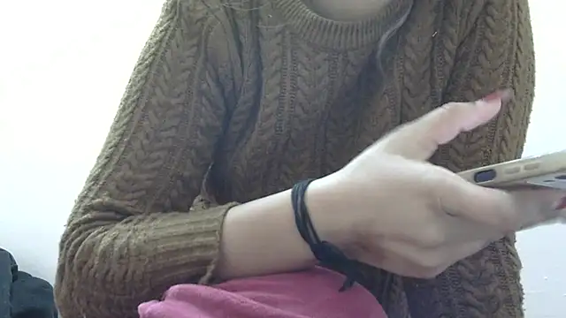 Snapshot of lovelydesi21 chatting on 01.18.26 lovelydesi21 online show from 01.18.26