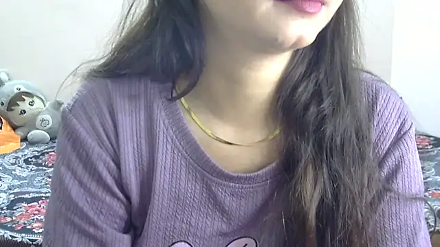 Snapshot of lovelydesi21 chatting on 02.05.26 lovelydesi21 online show from 02.05.26