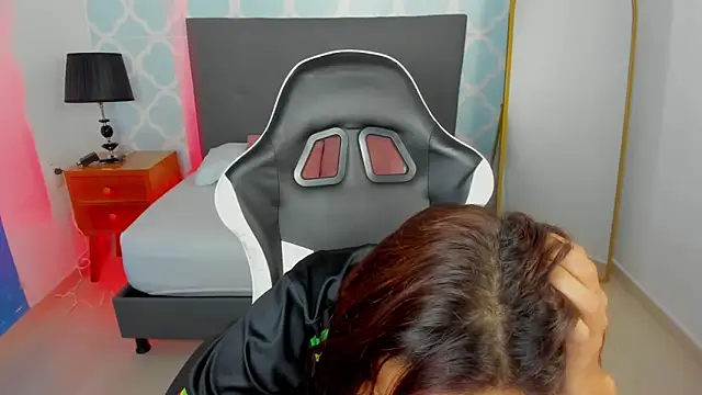 cora 22 online show from 09.15.25