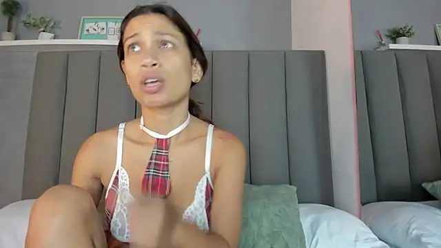 cora 22 online show from 10.28.25