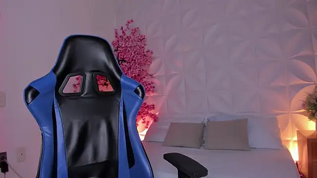 Snapshot of cora_22 chatting on 01.09.26 cora 22 online show from 01.09.26