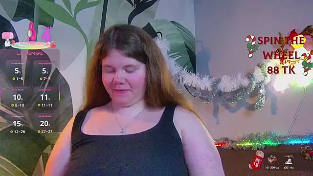 Snapshot of RubyValen chatting on 12.23.25 RubyValen online show from 12.23.25