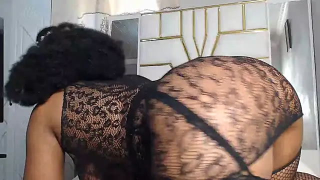 SexyyNana online show from 02.08.25