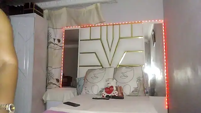 SexyyNana online show from 11.26.25