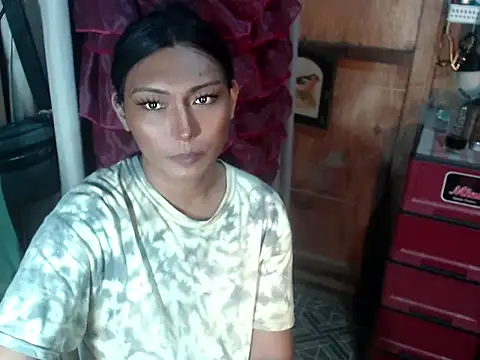 Snapshot of Topangel69 chatting on 10.22.25 Topangel69 online show from 10.22.25