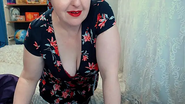 Rainbow lady online show from 01.01.25