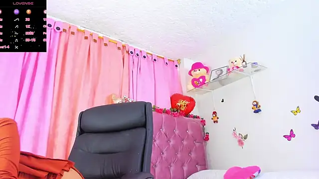 azahara nagi online show from 04.22.26