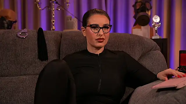 Snapshot of kelly_kent chatting on 01.23.25 kelly kent online show from 01.23.25