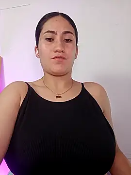 Snapshot of francesca_baker1007 chatting on 03.18.25 francesca baker1007 online show from 03.18.25