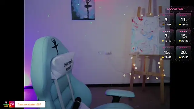 Snapshot of francesca_baker1007 chatting on 10.26.25 francesca baker1007 online show from 10.26.25