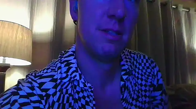 Snapshot of MormonPineapples chatting on 02.13.25 MormonPineapples online show from 02.13.25