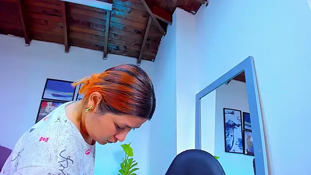 Gretta Queen online show from 01.20.25