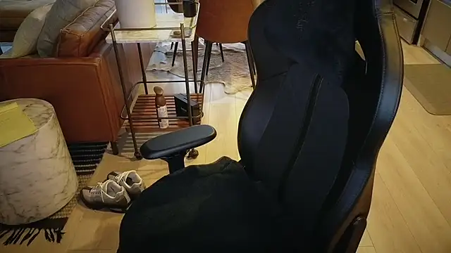 HungandThickLatin online show from 01.10.26