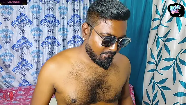 Snapshot of BLACK---MAMBA chatting on 02.02.25 BLACK---MAMBA online show from 02.02.25