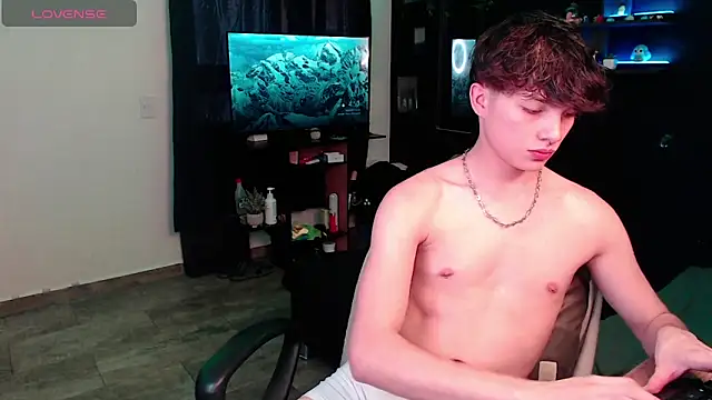 Snapshot of andybxby chatting on 01.14.25 andybxby online show from 01.14.25