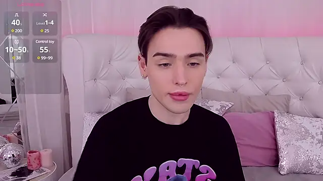 RobbyCharming online show from 01.15.25