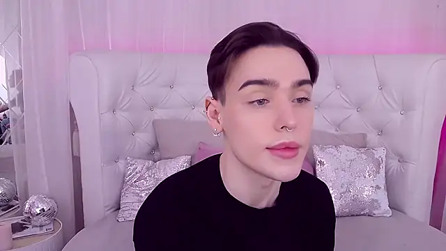 RobbyCharming online show from 01.27.25