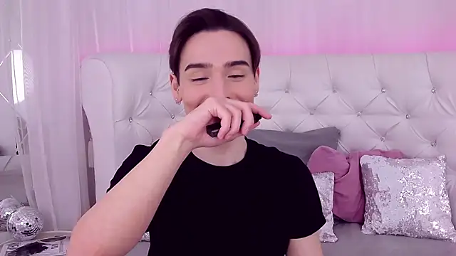 RobbyCharming online show from 03.01.25