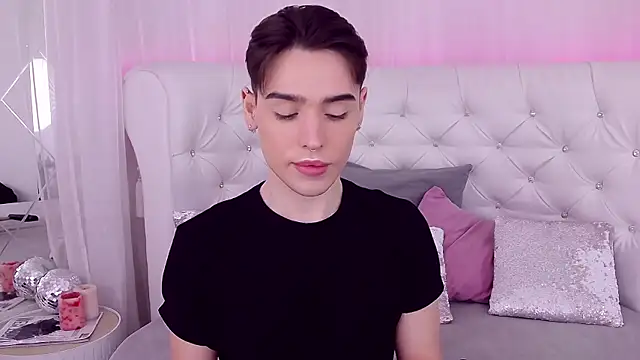 RobbyCharming online show from 03.03.25