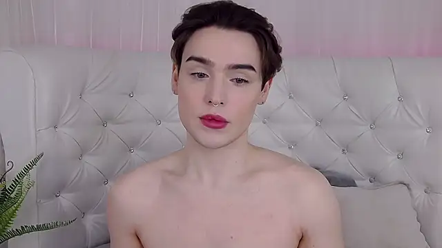 Snapshot of RobbyCharming chatting on 04.25.26 RobbyCharming online show from 04.25.26