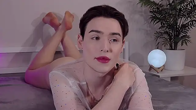 Snapshot of RobbyCharming chatting on 05.09.26 RobbyCharming online show from 05.09.26